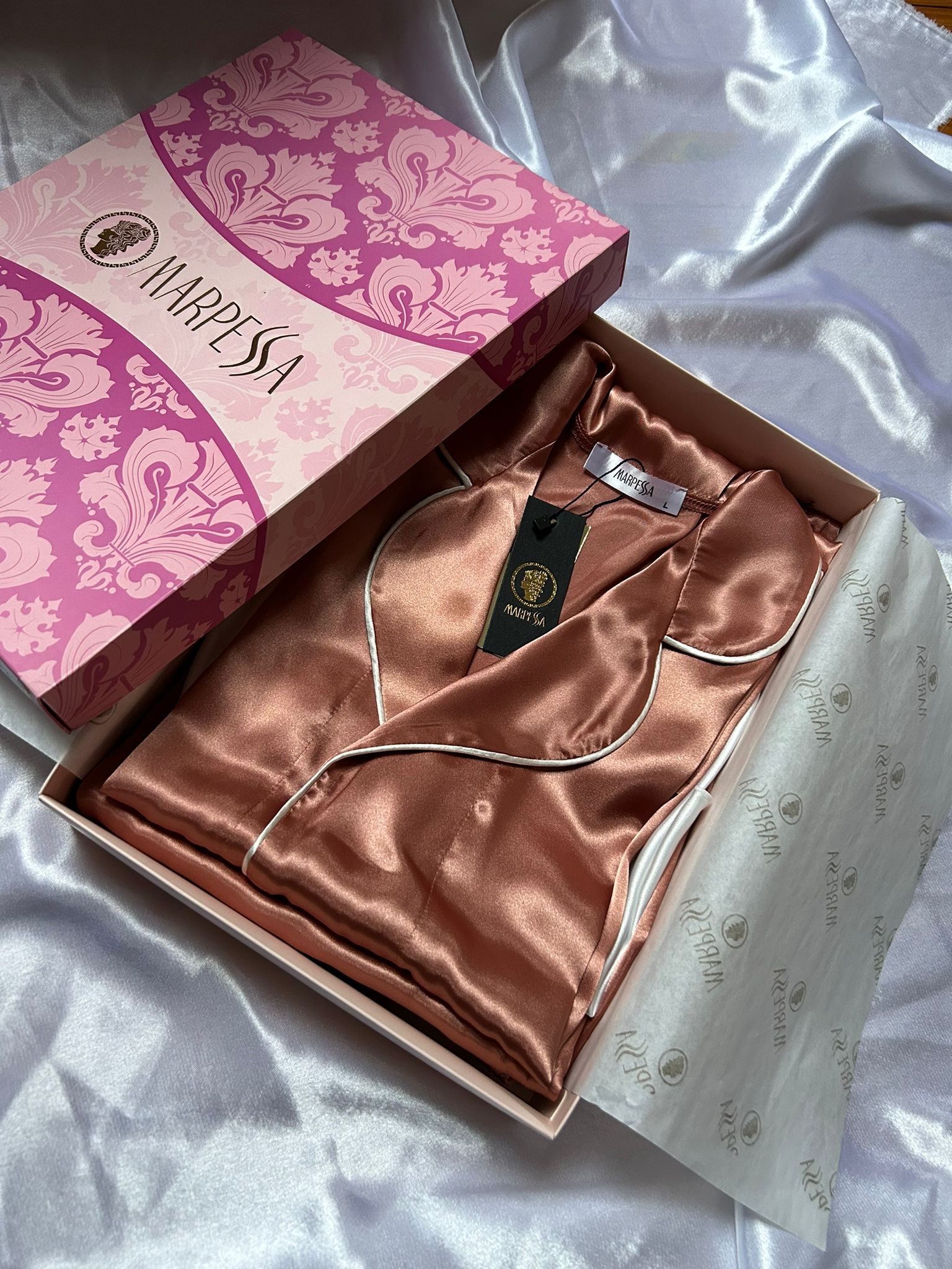 Ensemble pyjama 3 pièces en satin Ensemble pyjama 3 pièces en satin terracotta femme