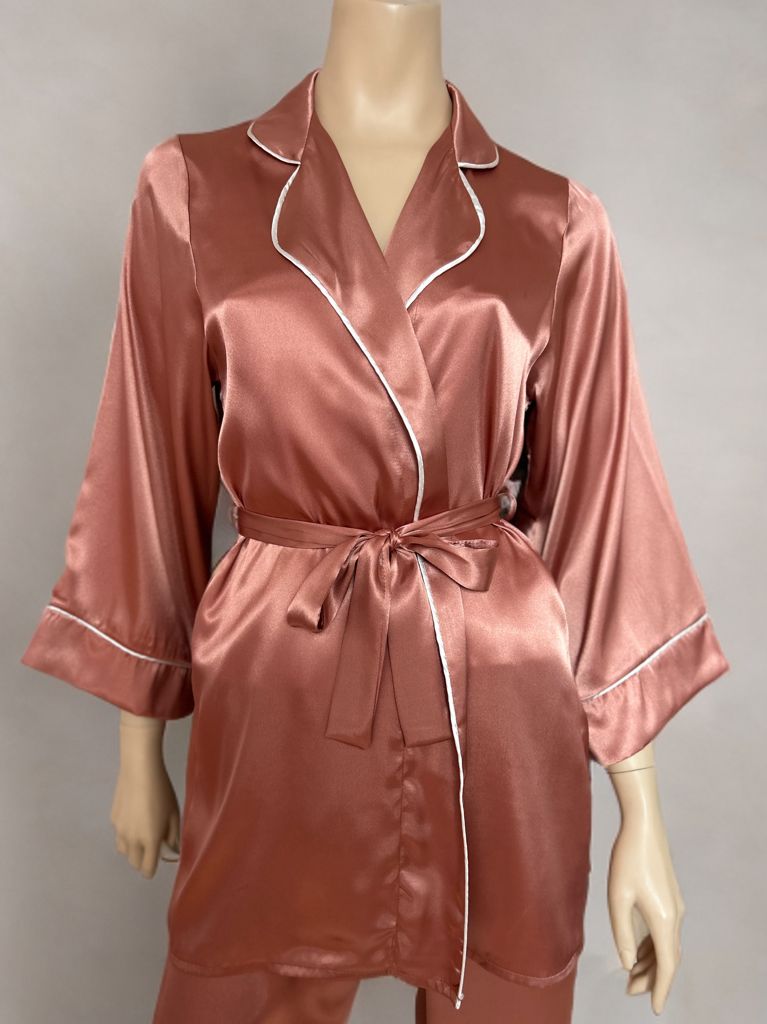 Ensemble pyjama 3 pièces en satin Ensemble pyjama 3 pièces en satin terracotta femme