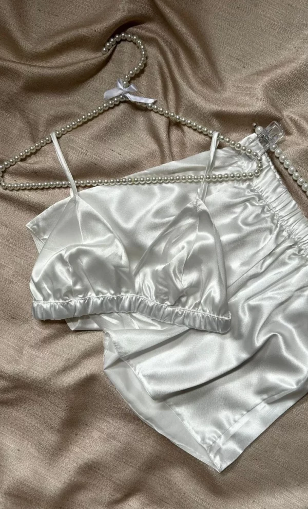 ensemble-pyjama-satin-blanc-perle