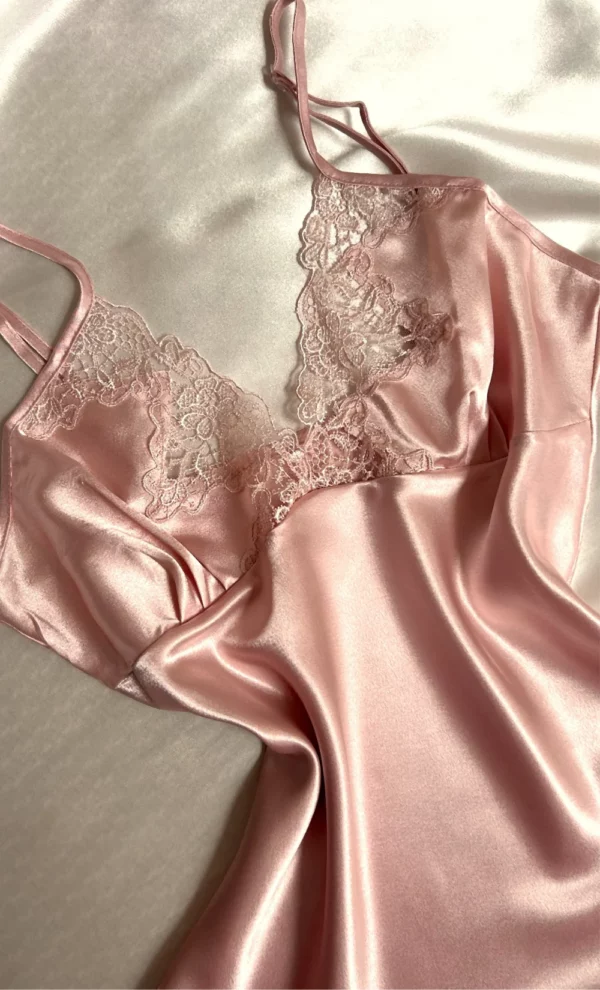 nuisette-satin-rose-dentelle